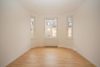 3-Zimmer-Wohnung - Baugenehmigung für energetische Sanierung & Balkone erteilt! 2 MFH mit insgesamt 20 Wohneinheiten