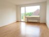 Gut investieren in Büderich! Renovierungsbedürftige Wohnung mit Balkon und EBK - 2 Wohnzimmer