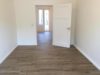 Wohnbereich II - Moderne Wohnung mit Altbau-Charme: 2-Zimmer-Wohnung in zentraler Lage