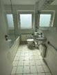 10 - Attraktive 2-Zimmer-Dachgeschoss-Wohnung mit Balkon und Einzelgarage in zentraler Lage von Meerbusch-Büderich
