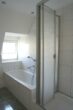 Helle 3-Zimmer-Wohnung mit großem Balkon in ruhiger Lage von Meerbusch-Büderich - Badezimmer