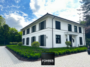 Luxuriöse Doppelhaus-Villa in bester Lage von Alt-Meererbusch Privatstraße mit Toranlage!, 40667 Meerbusch, Einfamilienhaus