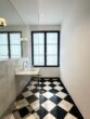 12 - Luxuriöse Doppelhaus-Villa in bester Lage von Alt-Meererbusch Privatstraße mit Toranlage!
