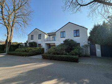 Verwirklichen Sie Ihren Traum! Freistehende Villa in Alt-Meererbusch!, 40667 Meerbusch, Einfamilienhaus