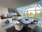 Exklusives Penthouse-Unikat in erster Rheinlage über drei Ebenen mit einer Einbauküche und Dachterrasse - 01